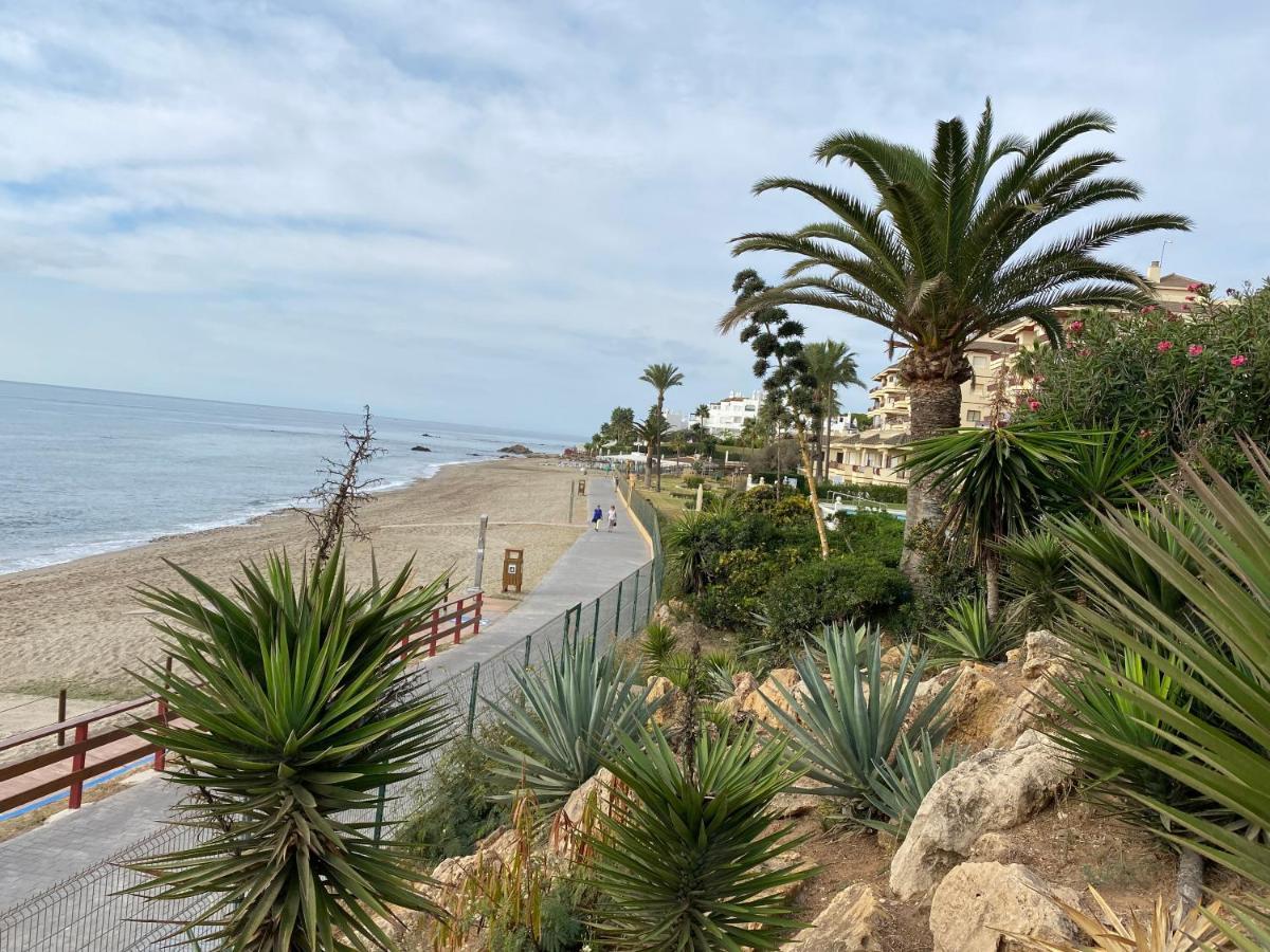 Super Holday Lubina Sol Mijas Beachfront Apartment ภายนอก รูปภาพ