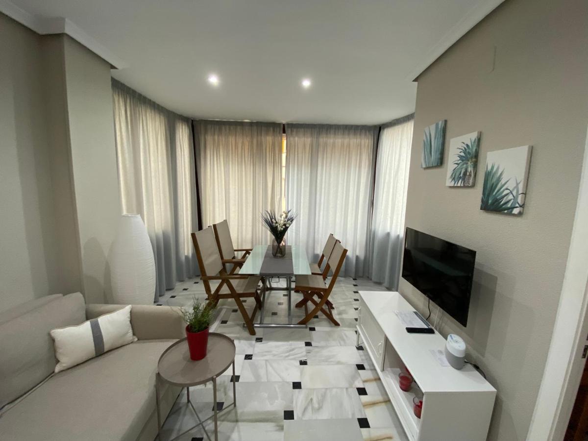 Super Holday Lubina Sol Mijas Beachfront Apartment ภายนอก รูปภาพ