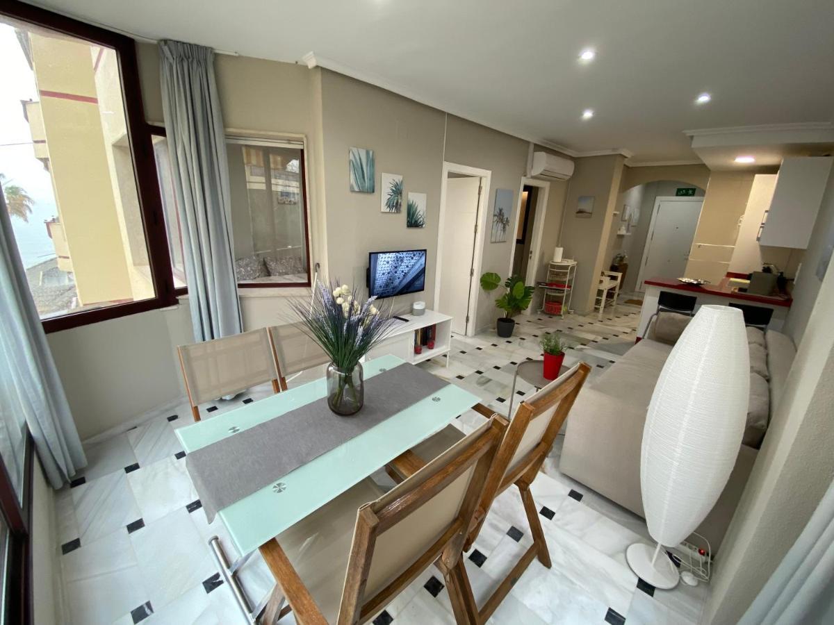 Super Holday Lubina Sol Mijas Beachfront Apartment ภายนอก รูปภาพ