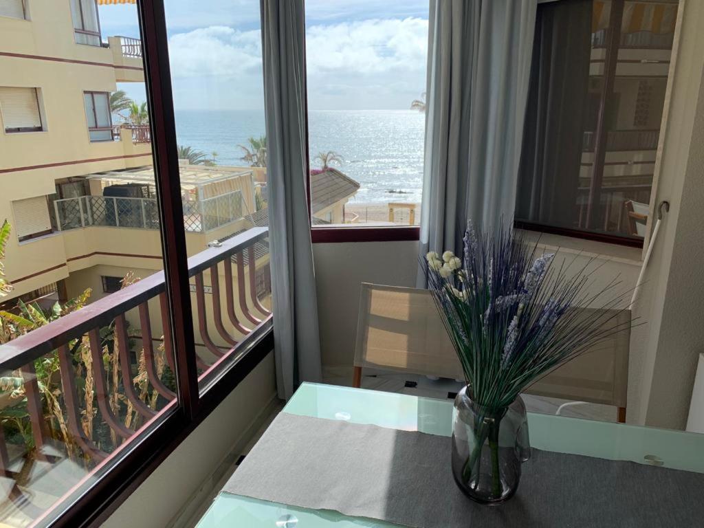Super Holday Lubina Sol Mijas Beachfront Apartment ภายนอก รูปภาพ